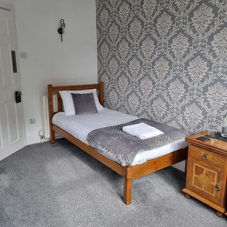 Fellview Guest House Боунес он Уиндърмиър Екстериор снимка